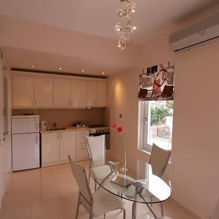 Archontariki Suites * Lakithra
